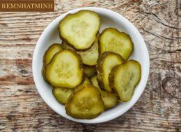 how to salt sliced cucumber