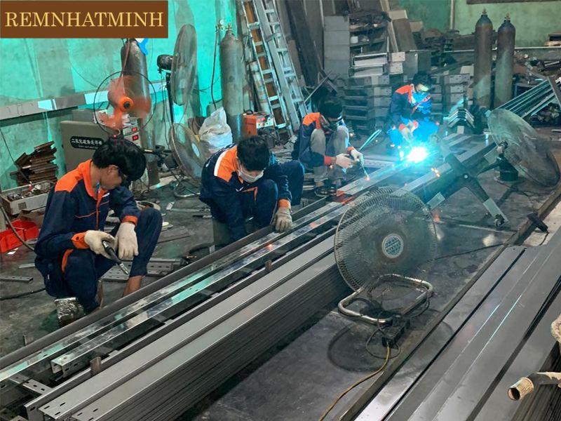 Quy trình sản xuất máng cáp mạ nhúng nóng